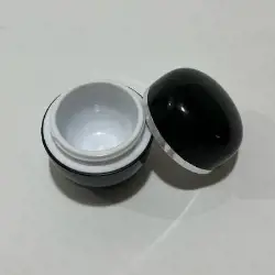 قوطی کرم 15 گرمی لاین دار کد 1103