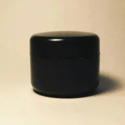 قوطی کرم 30 گرمی دوجداره کد 1105